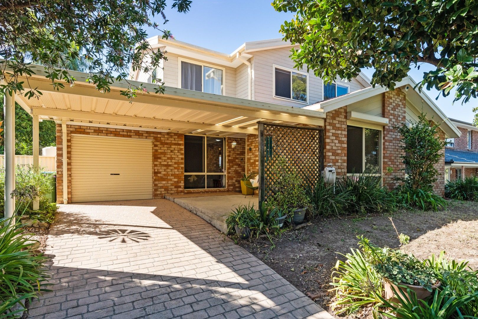 218 Cresthaven Avenue, Bateau Bay NSW 2261, Image 0