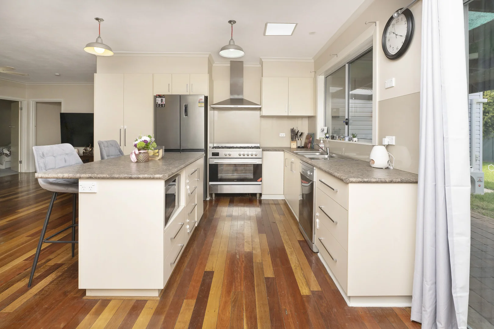 Additional image 6 of 1 Lynden Street, Swan Hill VIC 3585