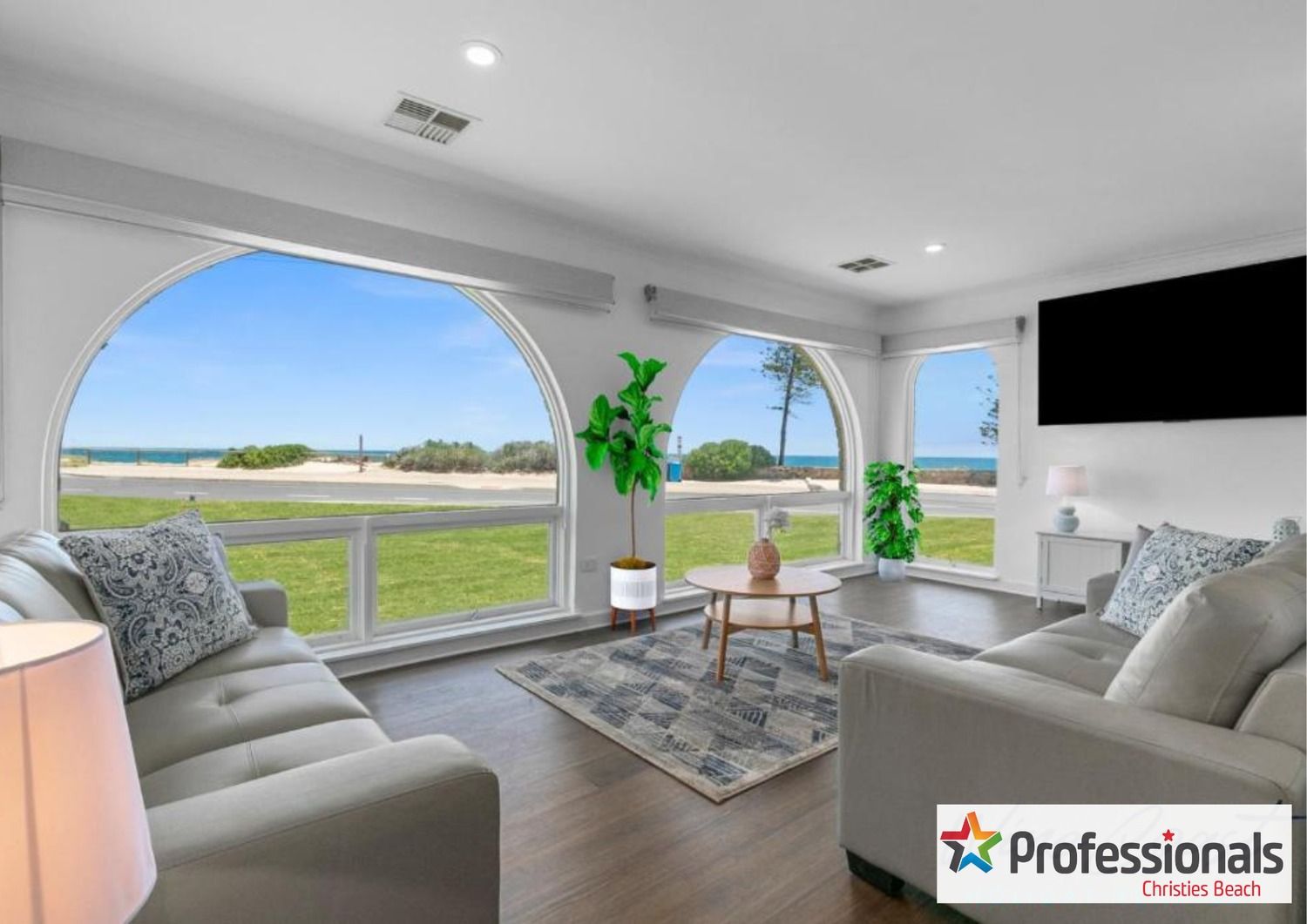 3 bedrooms House in 4 The Esplanade CHRISTIES BEACH SA, 5165