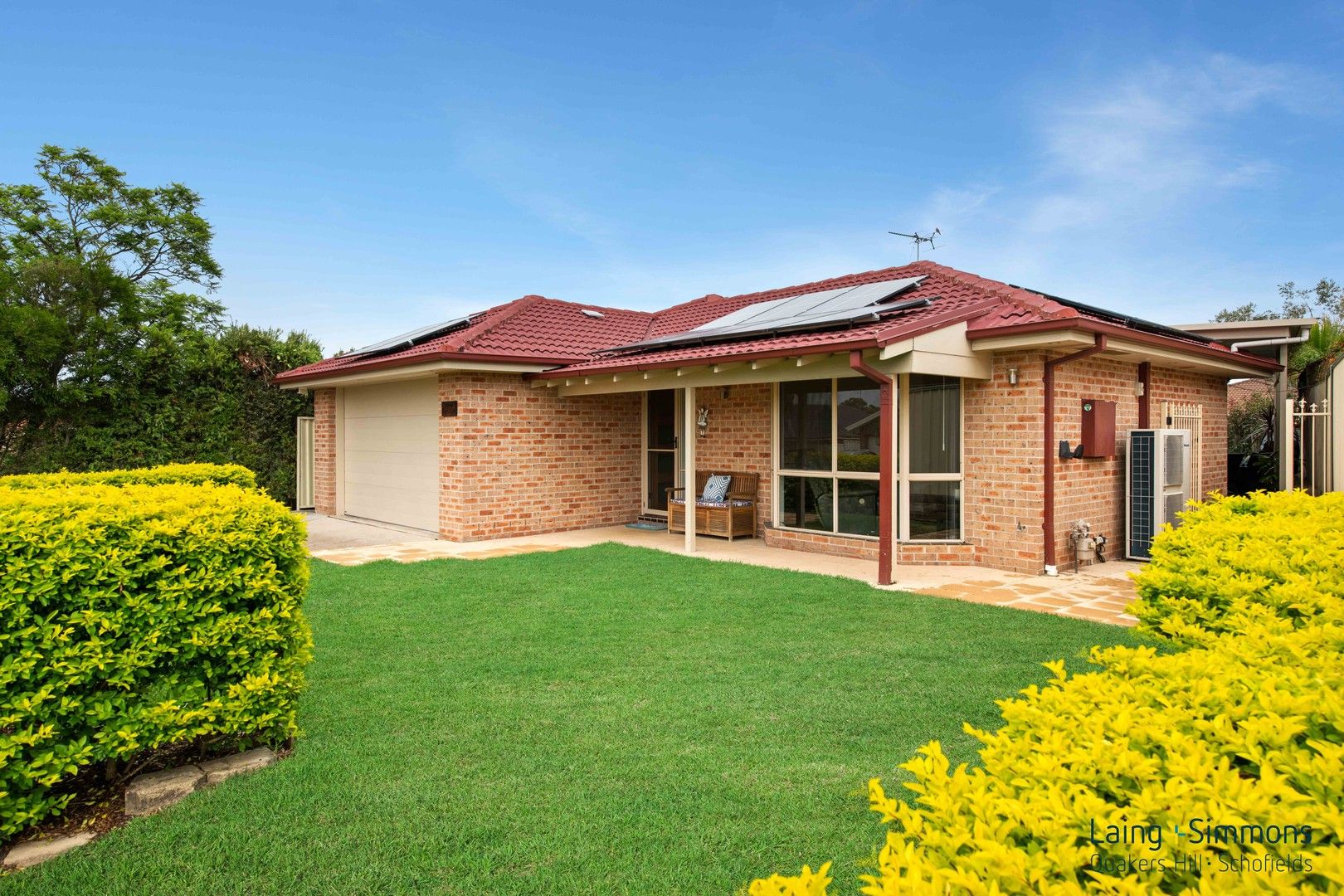 4 bedrooms House in 4 Fenech Place QUAKERS HILL NSW, 2763