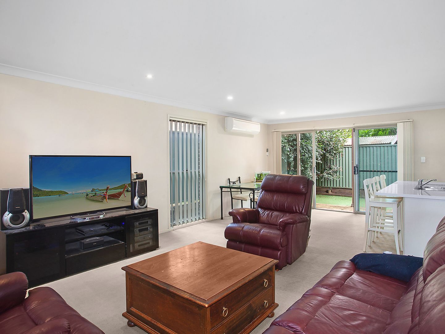 3/13 Henry Kendall Street, West Gosford NSW 2250, Image 2