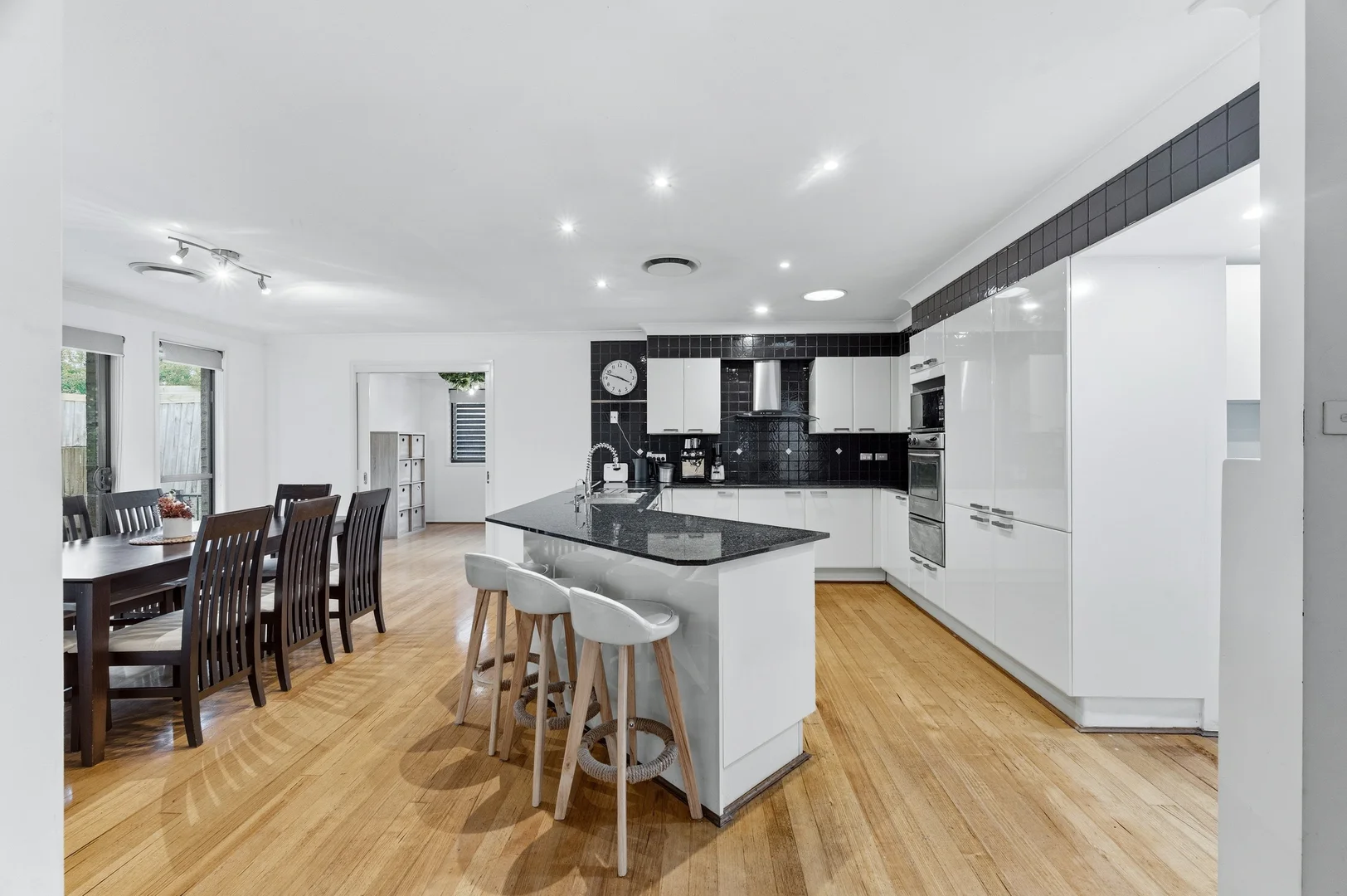 Additional image 3 of 5 Laird Court, Macquarie Links NSW 2565