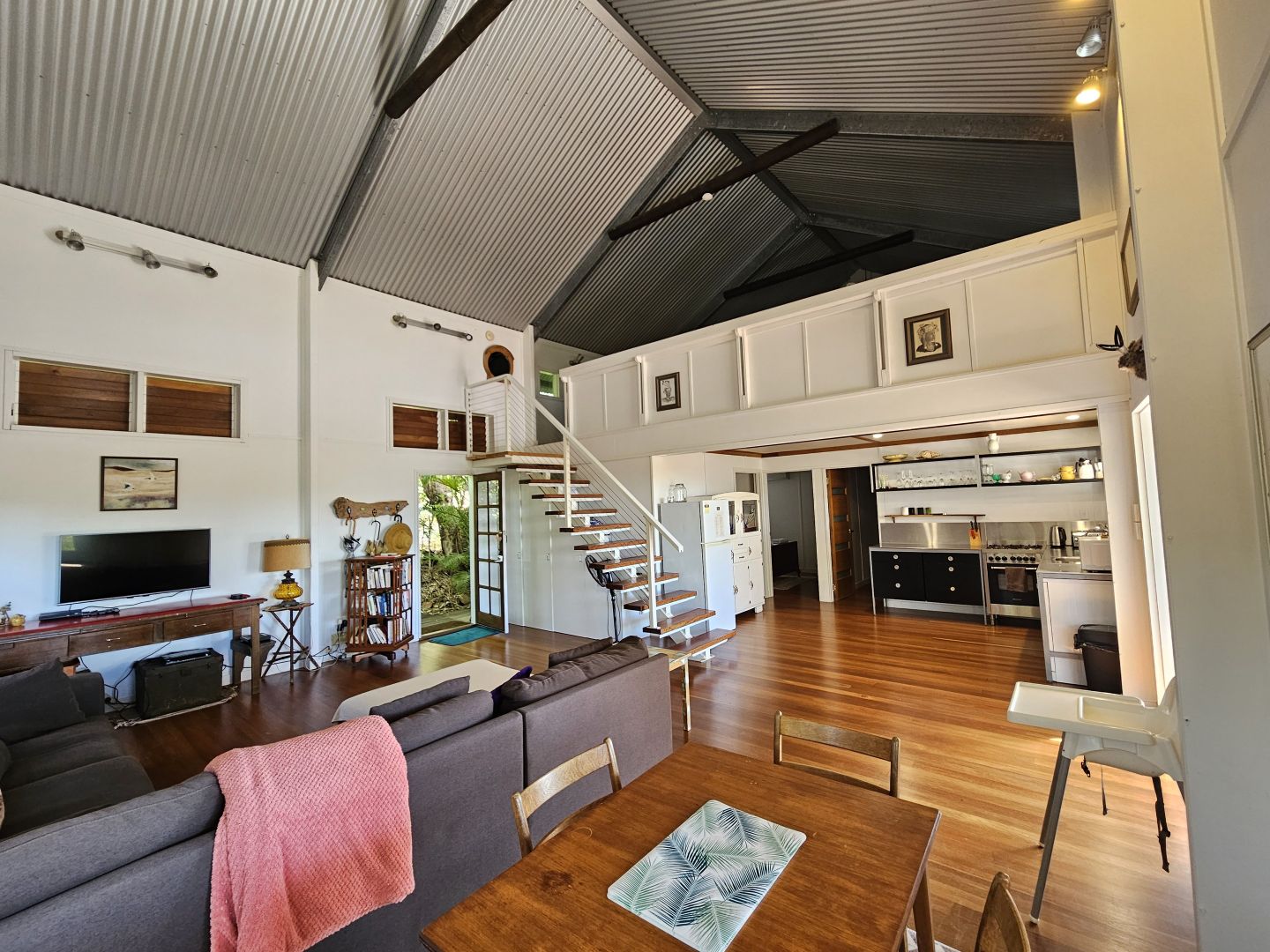 19 Rattray Avenue, Hideaway Bay QLD 4800 House For Rent 700 Domain