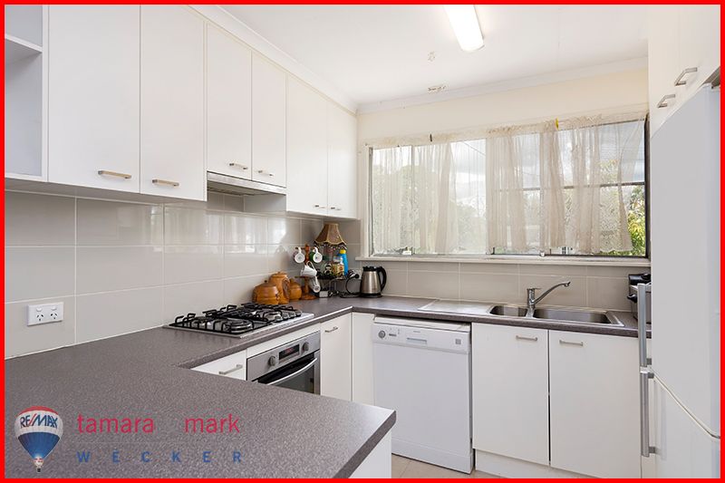 198 Normanhurst Road, Boondall QLD 4034, Image 2