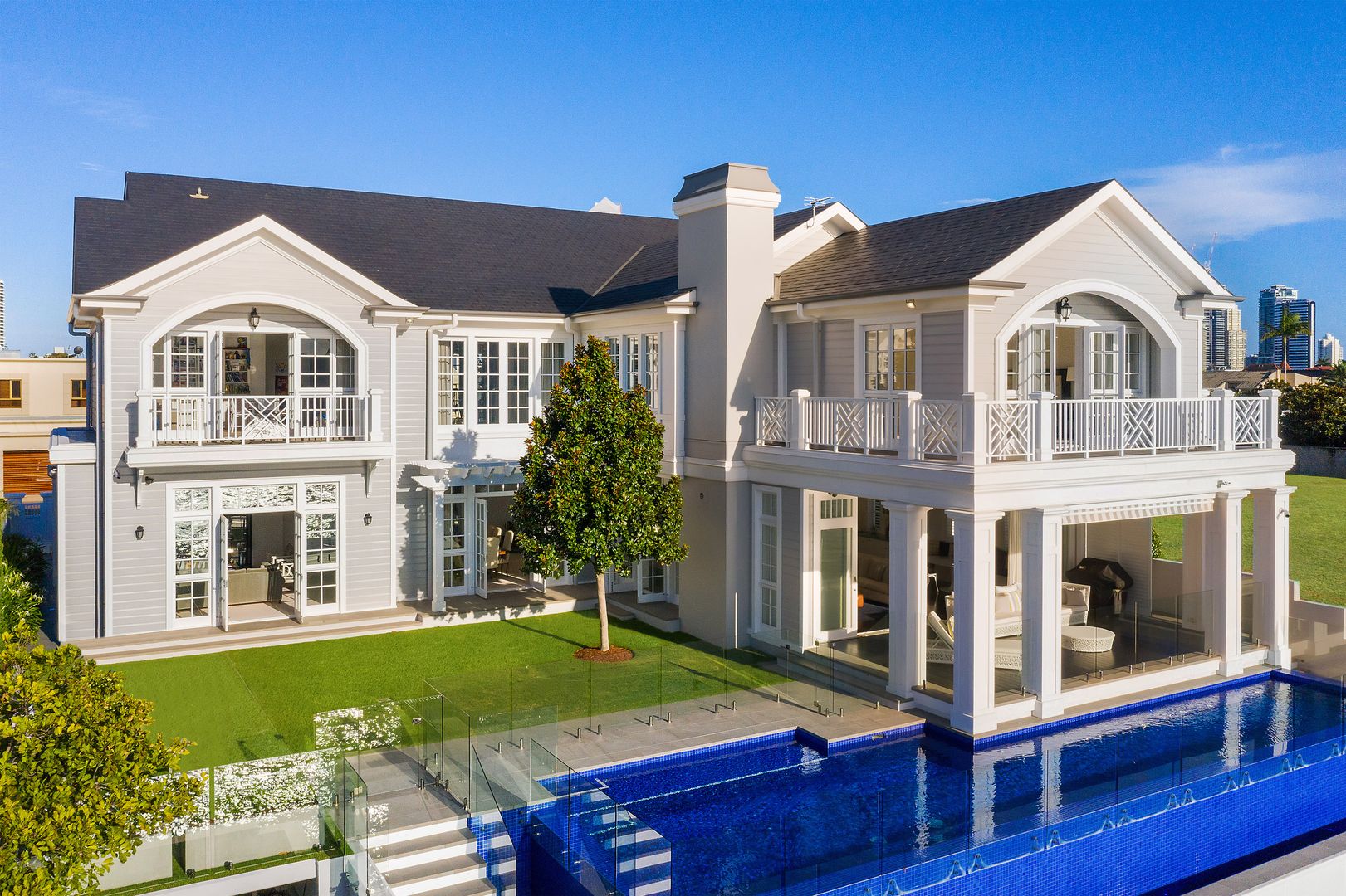 125 Commodore Drive, Paradise Waters QLD 4217 Domain