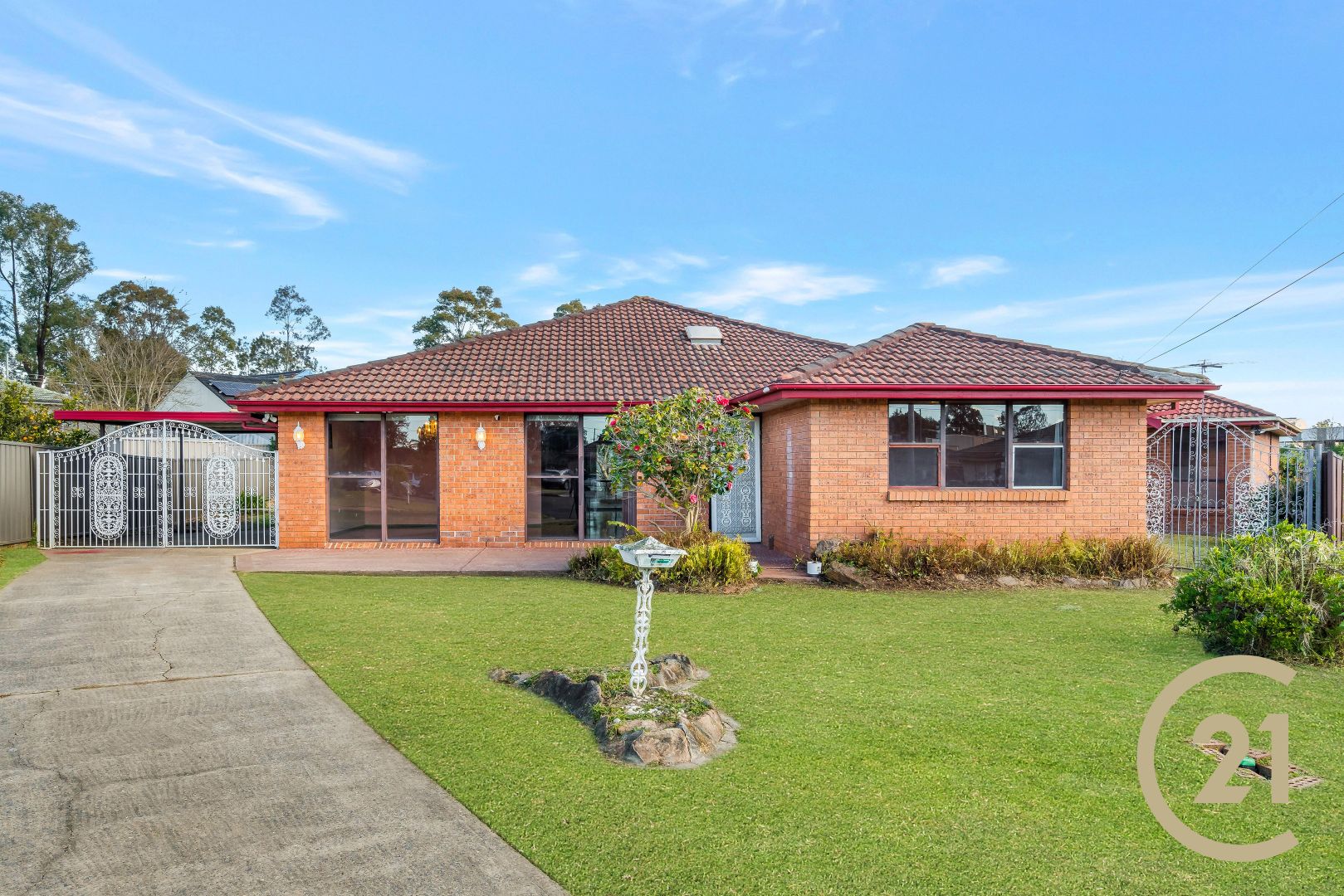 10 Monica Close, Lurnea NSW 2170, Image 1