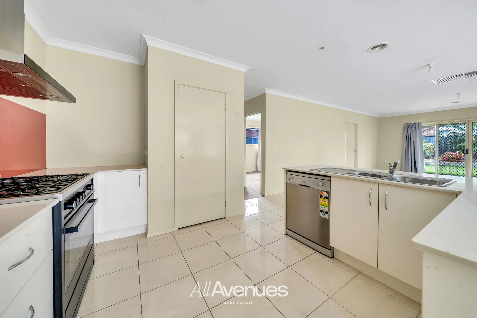 Additional image 7 of 6 Jefferson Ave, Cranbourne North VIC 3977