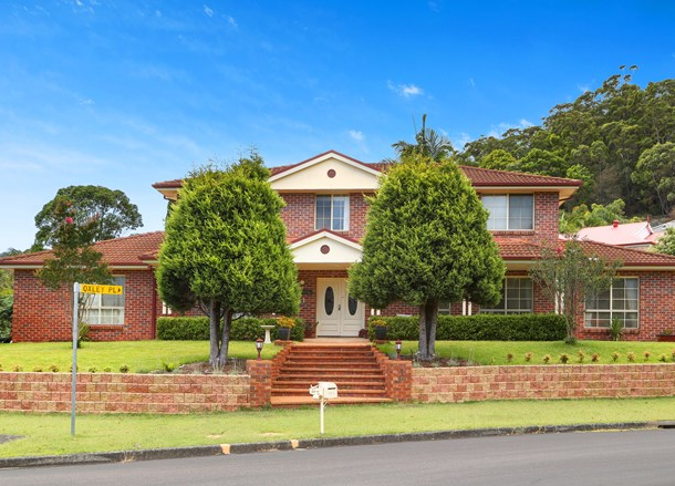 1 Oxley Place, Point Clare NSW 2250