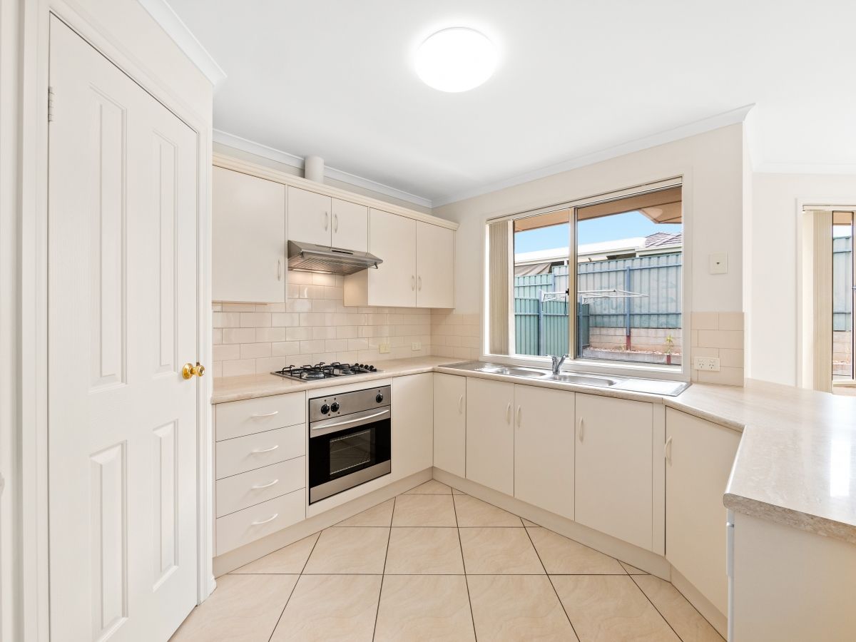 20 Niedpath Street, Walkley Heights SA 5098 House For Rent 520