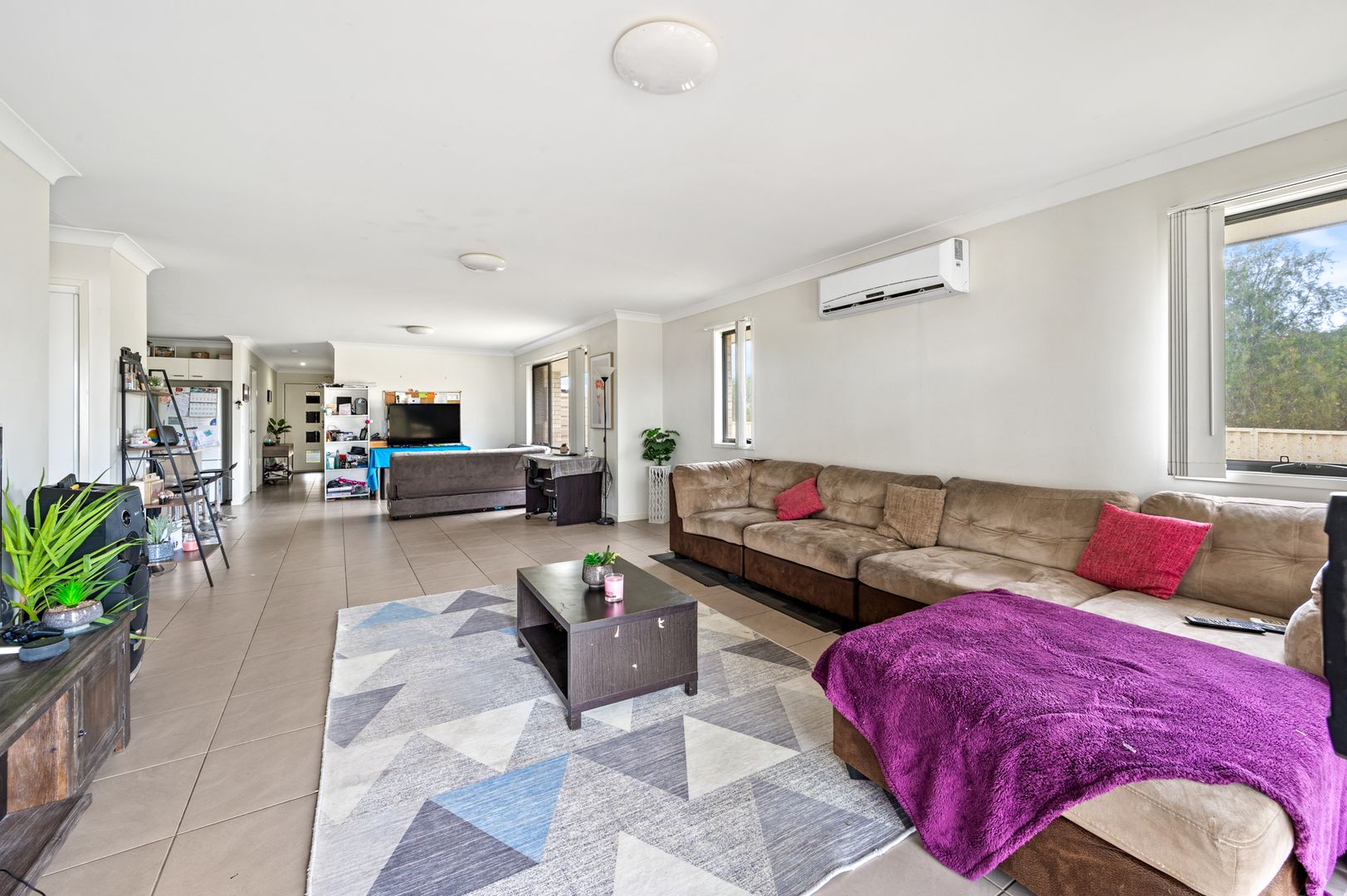 17 White Circuit, Gloucester NSW 2422, Image 2