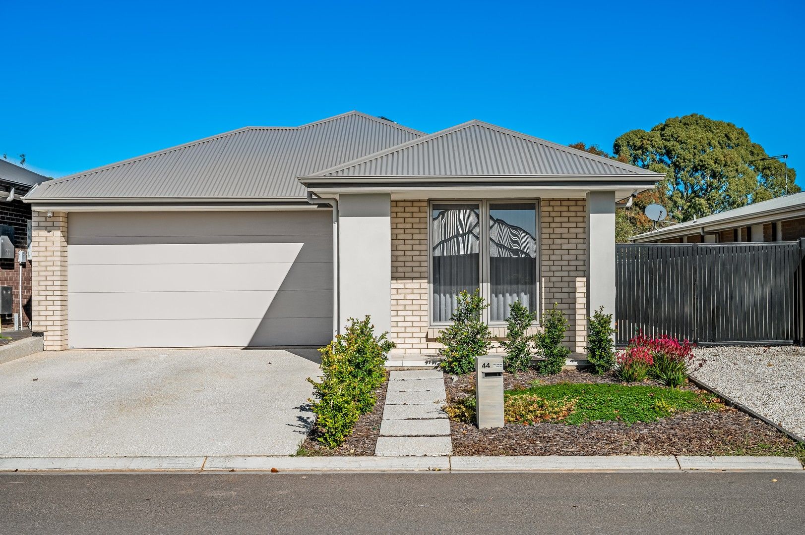 44 Darling Street, Evanston South SA 5116, Image 0