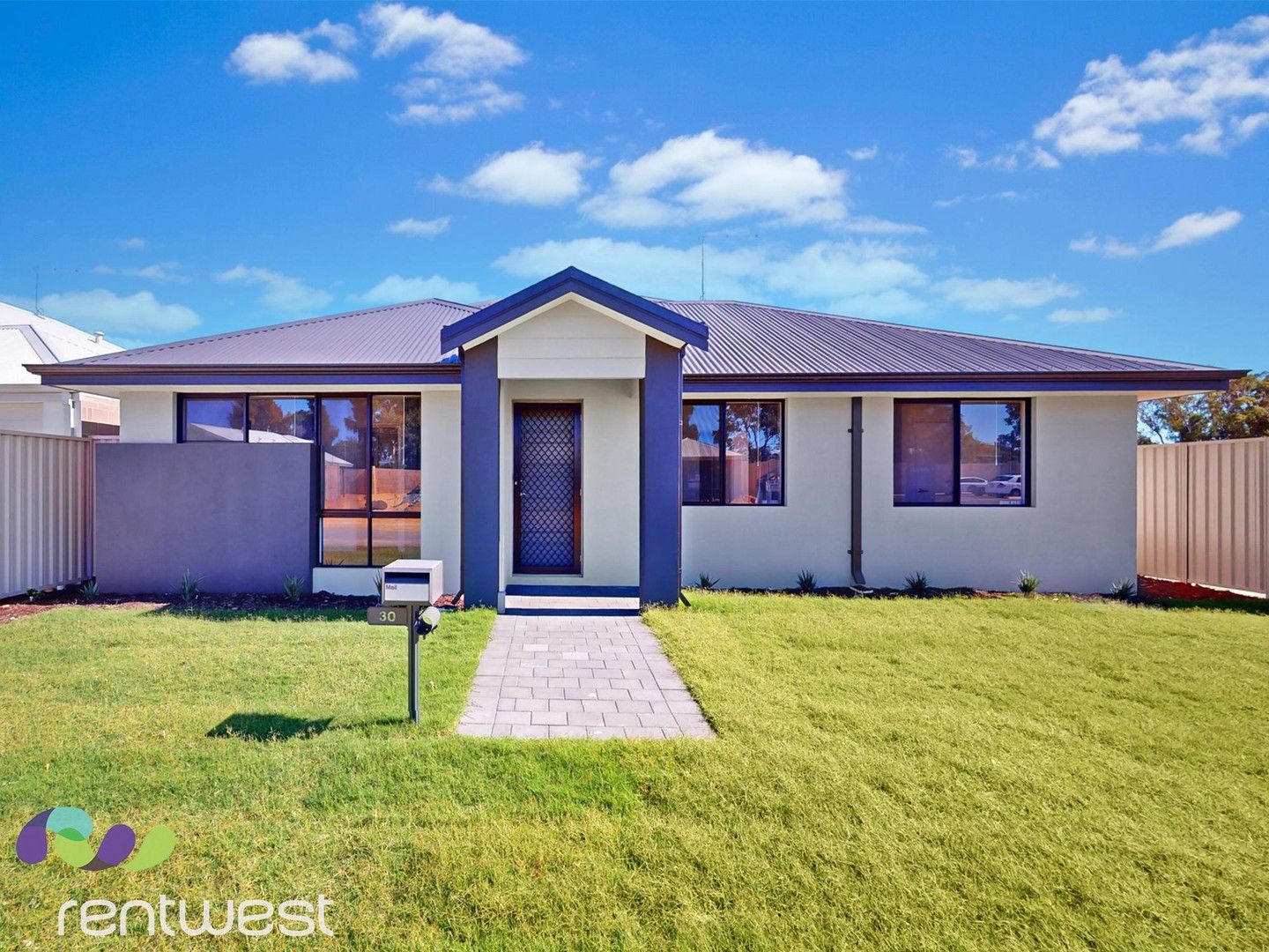 30 Breakwater Grove, Champion Lakes WA 6111 House For Rent 680