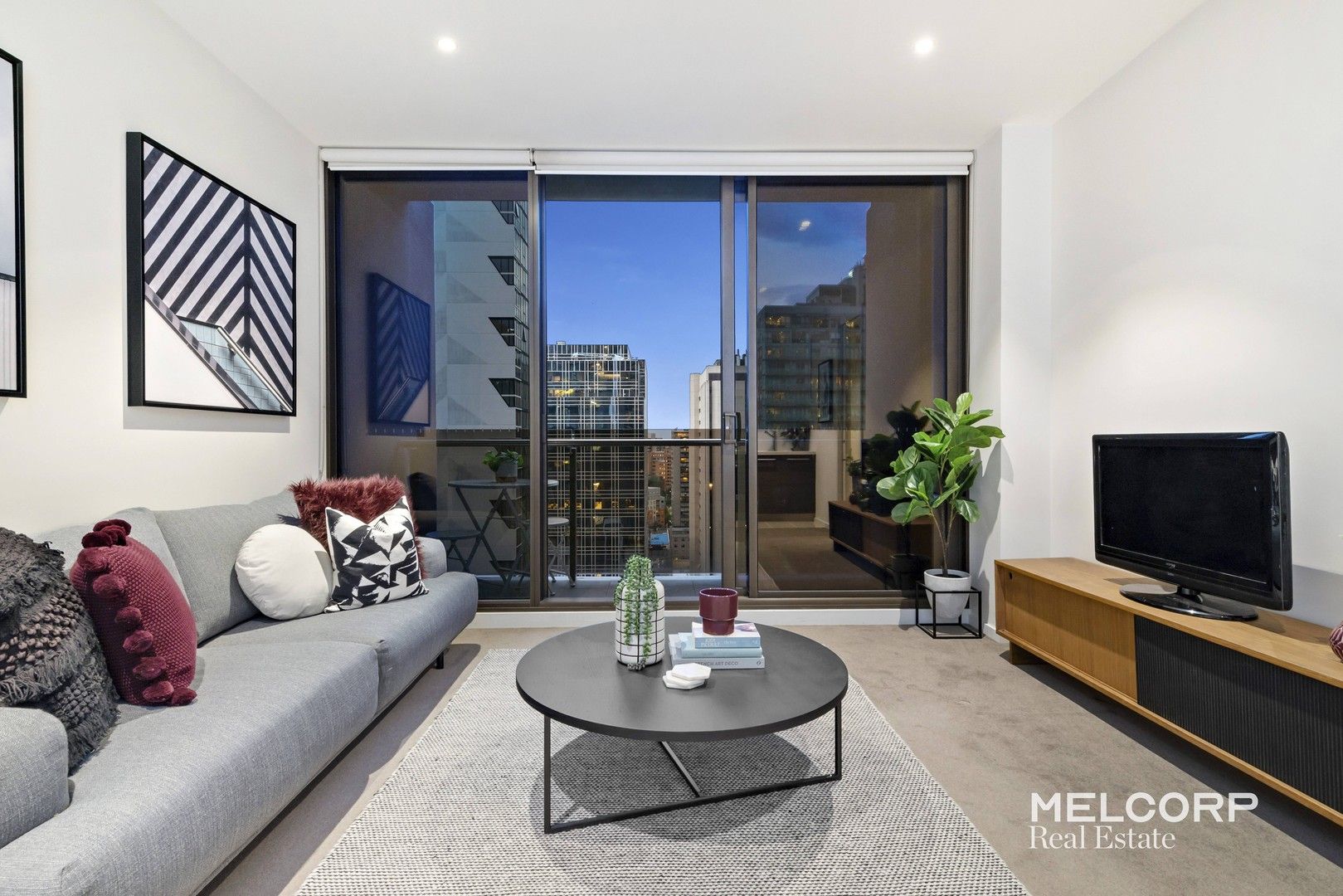 1 bedrooms Apartment / Unit / Flat in 1505/318 Russell Street MELBOURNE VIC, 3000