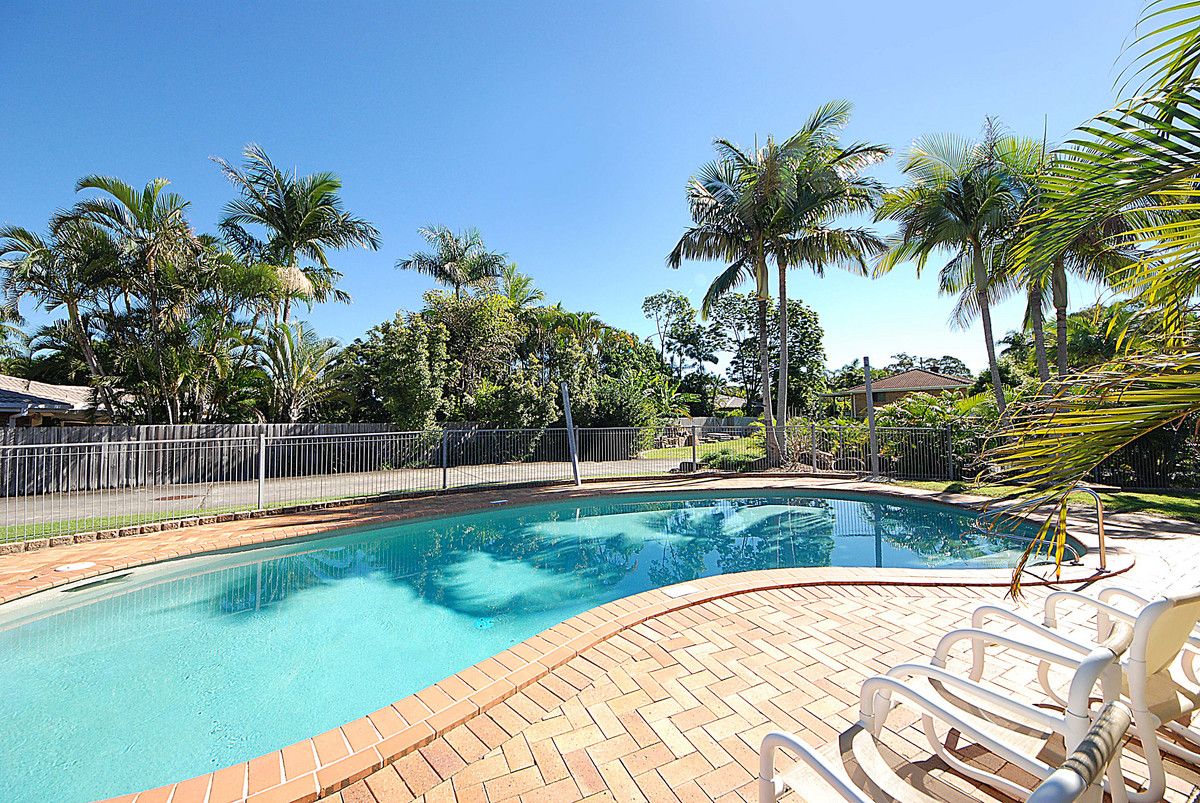 4/12 Landau Court, Miami QLD 4220, Image 0