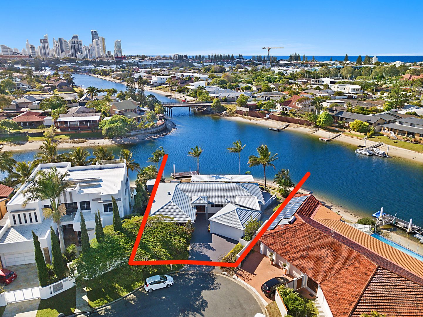 36 Weatherly Avenue, Mermaid Waters Property History & Address