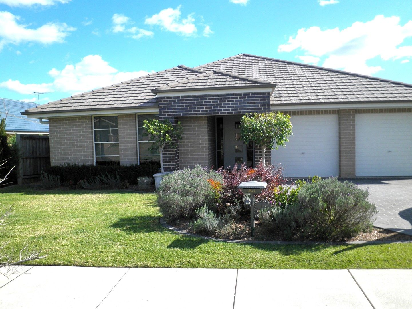 4 bedrooms House in 13 Laguna Street KELLYVILLE RIDGE NSW, 2155