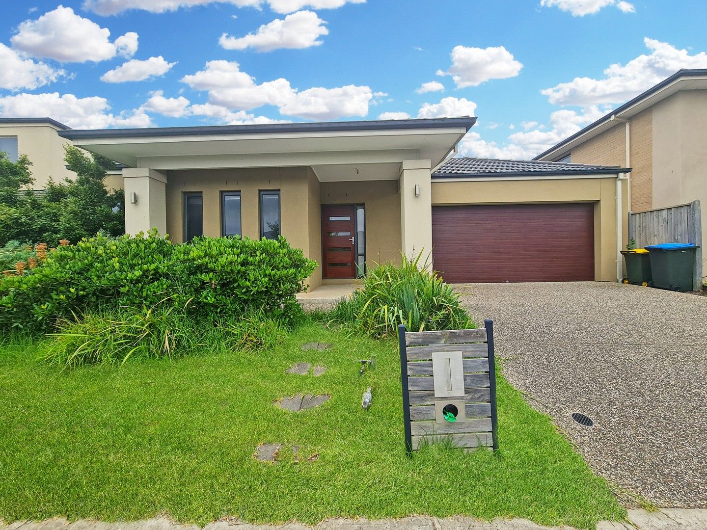 4 bedrooms House in 7 Hawker Street WILLIAMS LANDING VIC, 3027