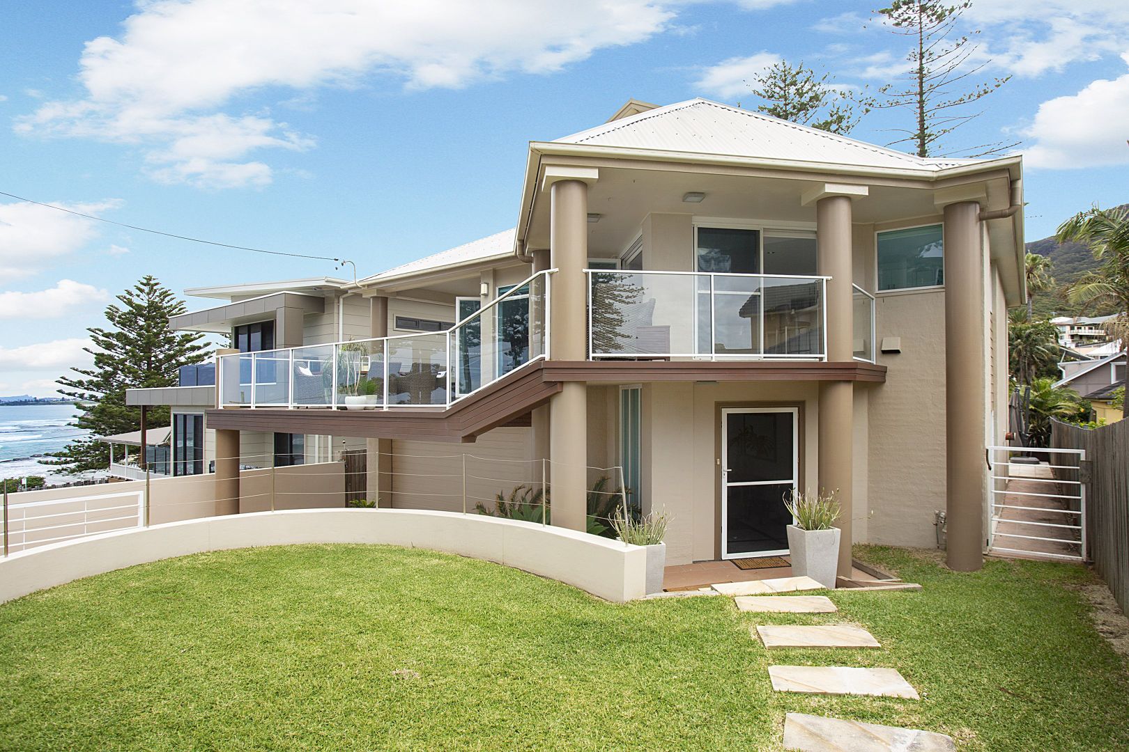 10 Yuruga Street, Austinmer NSW 2515, Image 2