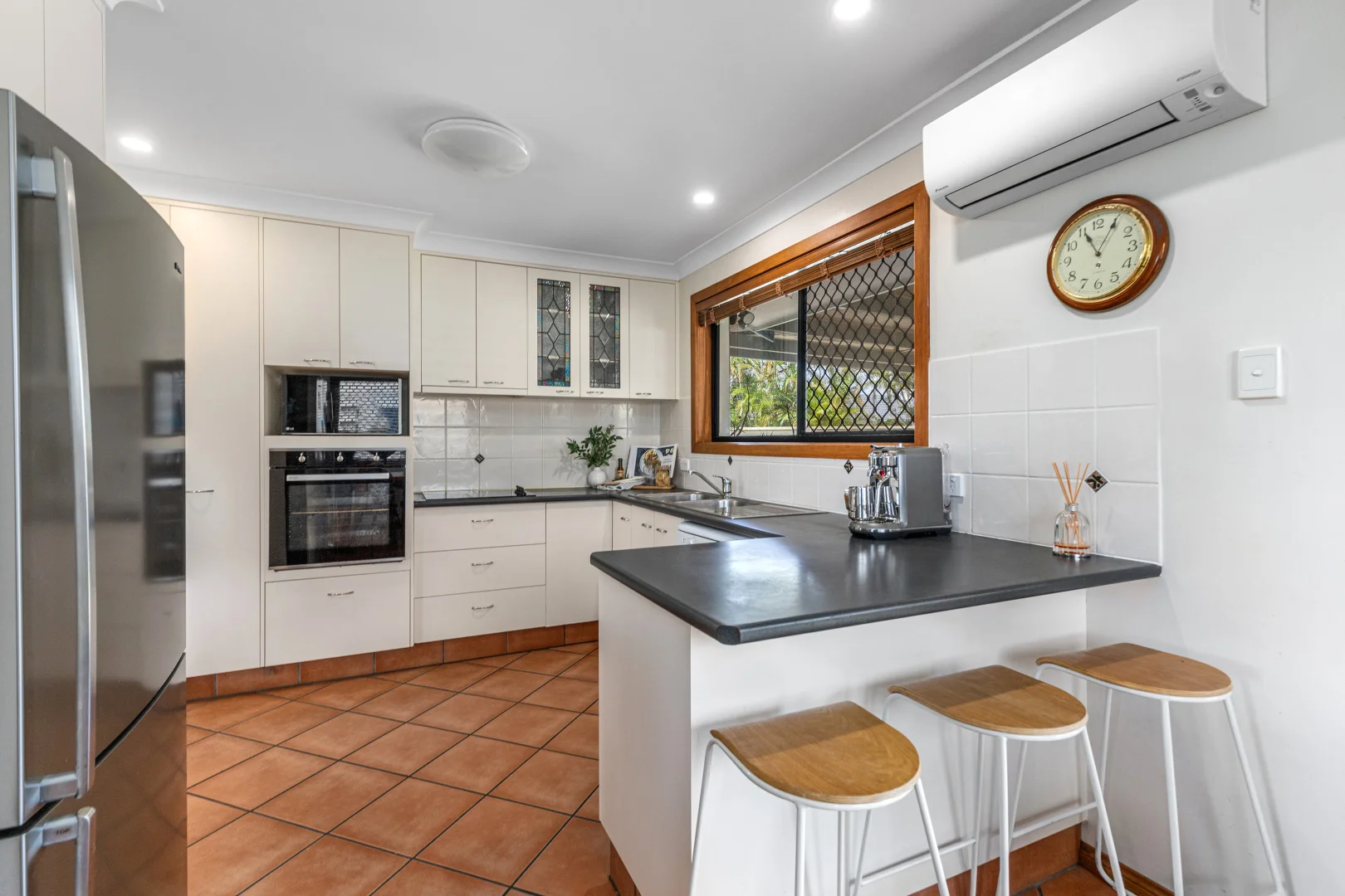 Additional image 7 of 6 Maitland Street, Burleigh Waters QLD 4220