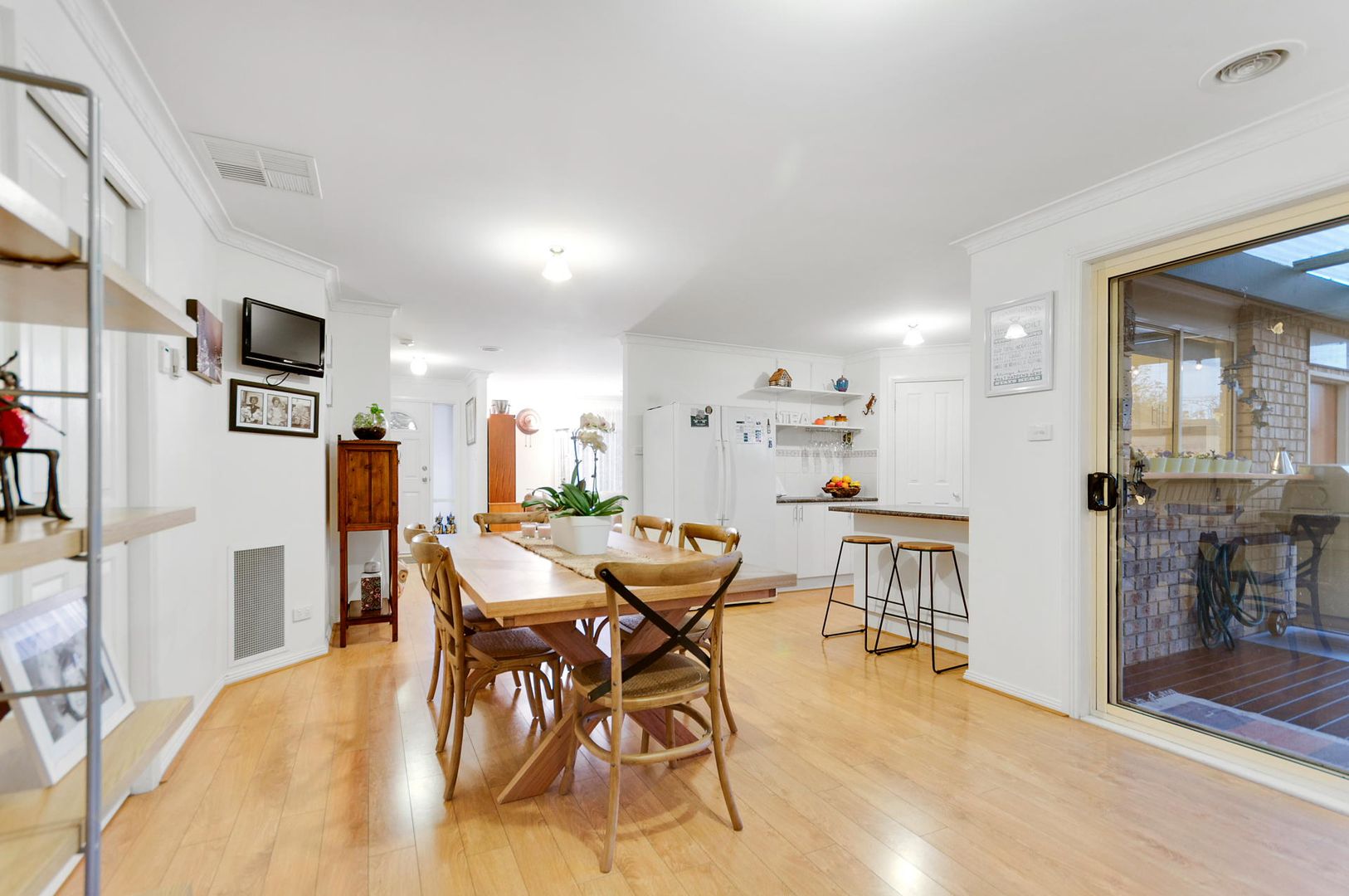 6/30-32 Sherwood Avenue, Chelsea VIC 3196, Image 2