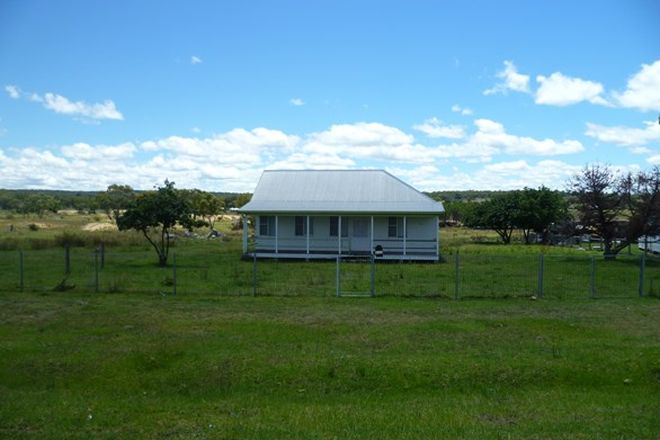 Picture of 14006 Guyra Road, TINGHA NSW 2369
