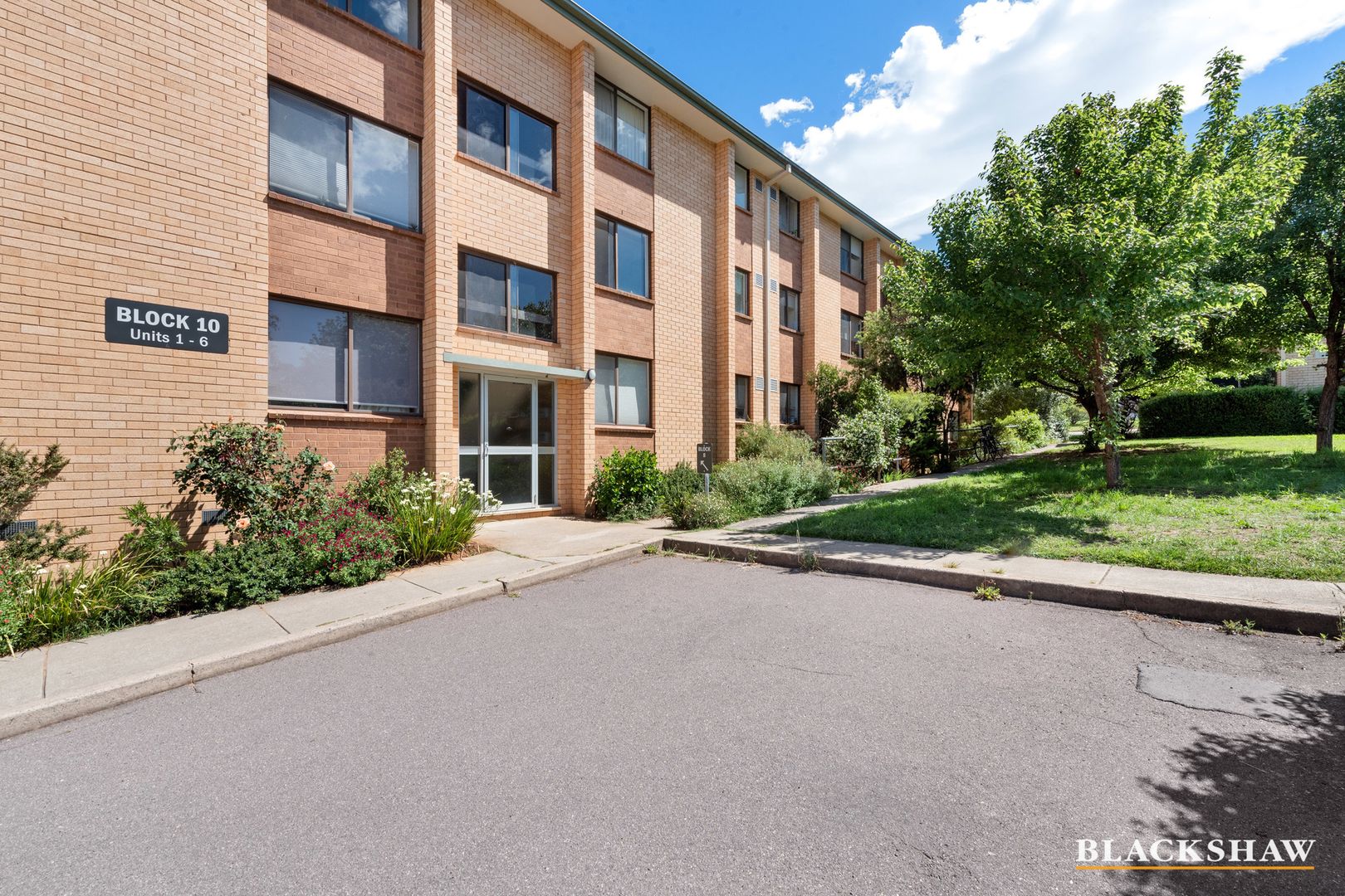 8/8-16 Walsh Place, Curtin ACT 2605, Image 1