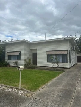 8 Brayshay Road, Newcomb VIC 3219