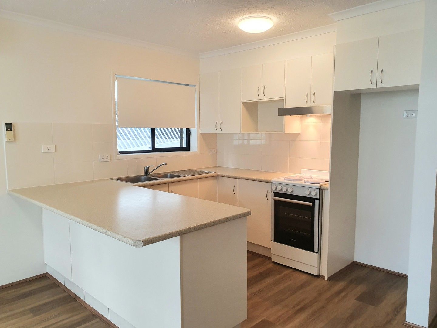 2 bedrooms Apartment / Unit / Flat in 12/12-14 Musgrave Street COOLANGATTA QLD, 4225