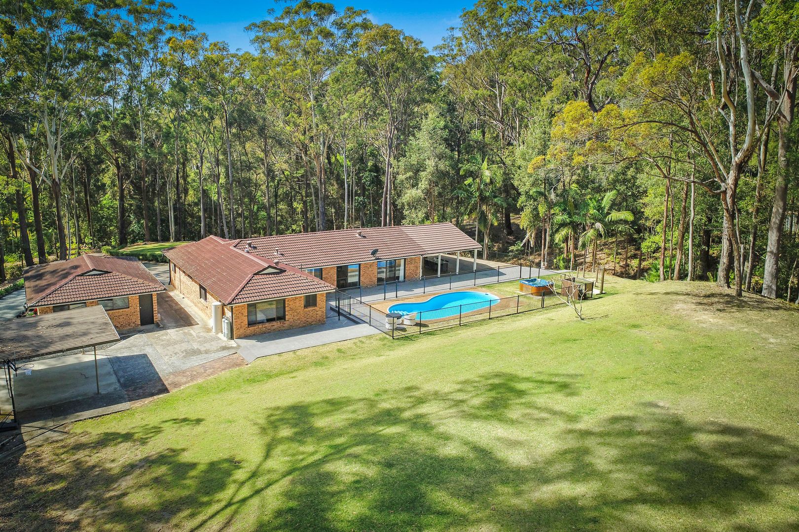 11 Riatta Street, Erina NSW 2250, Image 2