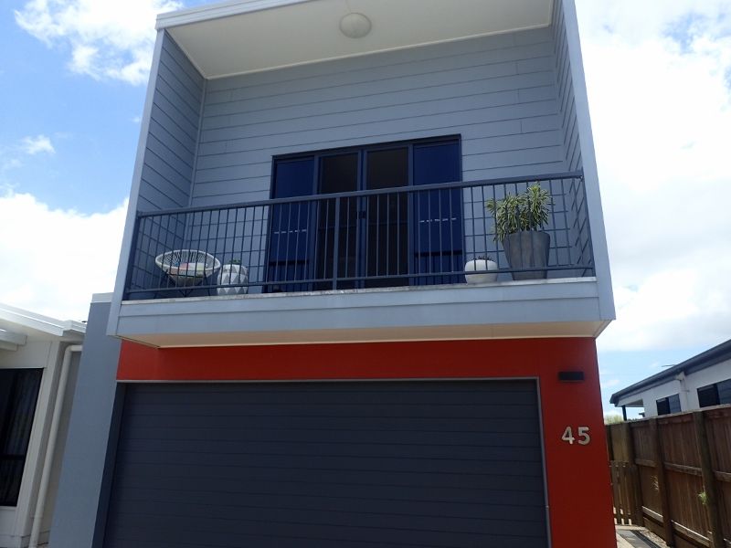 3 bedrooms House in 45 Maranark Avenue MOUNT PLEASANT QLD, 4740