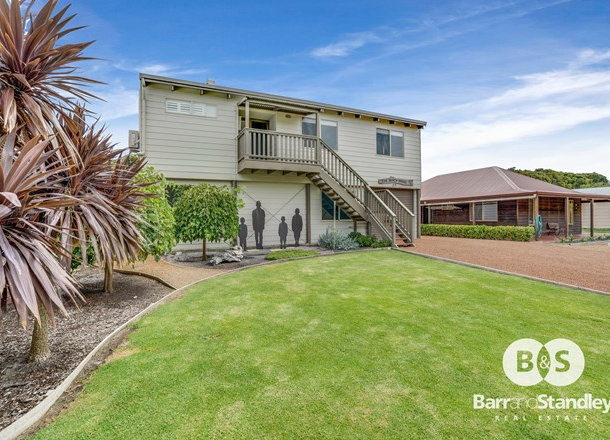 27 Fifth Avenue, Peaceful Bay WA 6333