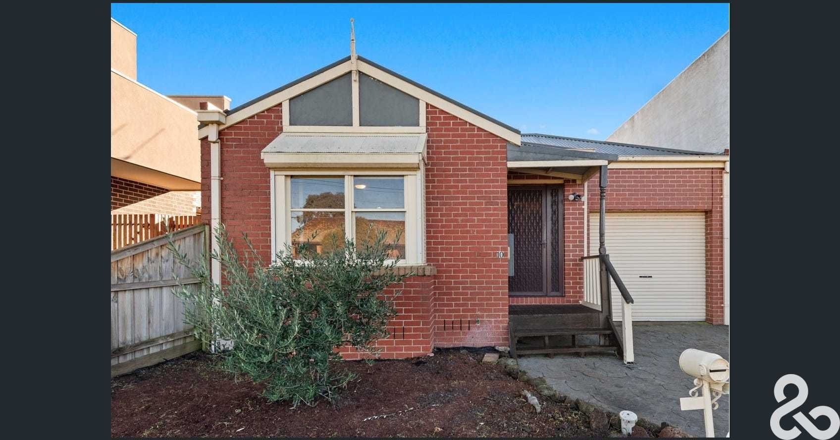 2 bedrooms House in 10 Coulstock Street EPPING VIC, 3076