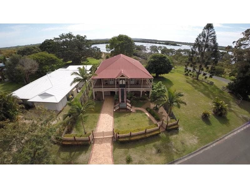 3 Marine Court, Jacobs Well QLD 4208, Image 2