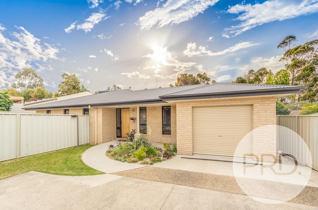 3 30 Thorneycroft Avenue Wodonga Vic 3690 Townhouse For Rent 345 Domain