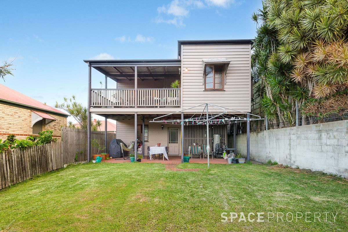 36 Greer Street, Bardon QLD 4065, Image 2