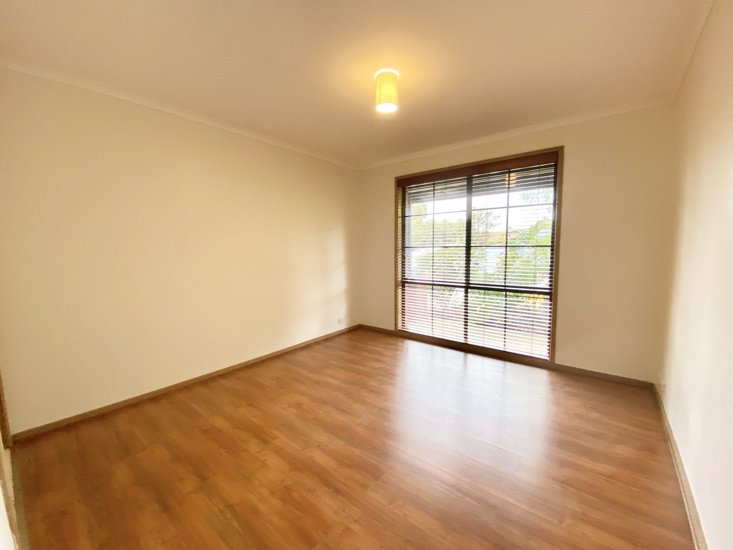 12 Fink Court, Hoppers Crossing VIC 3029, Image 2