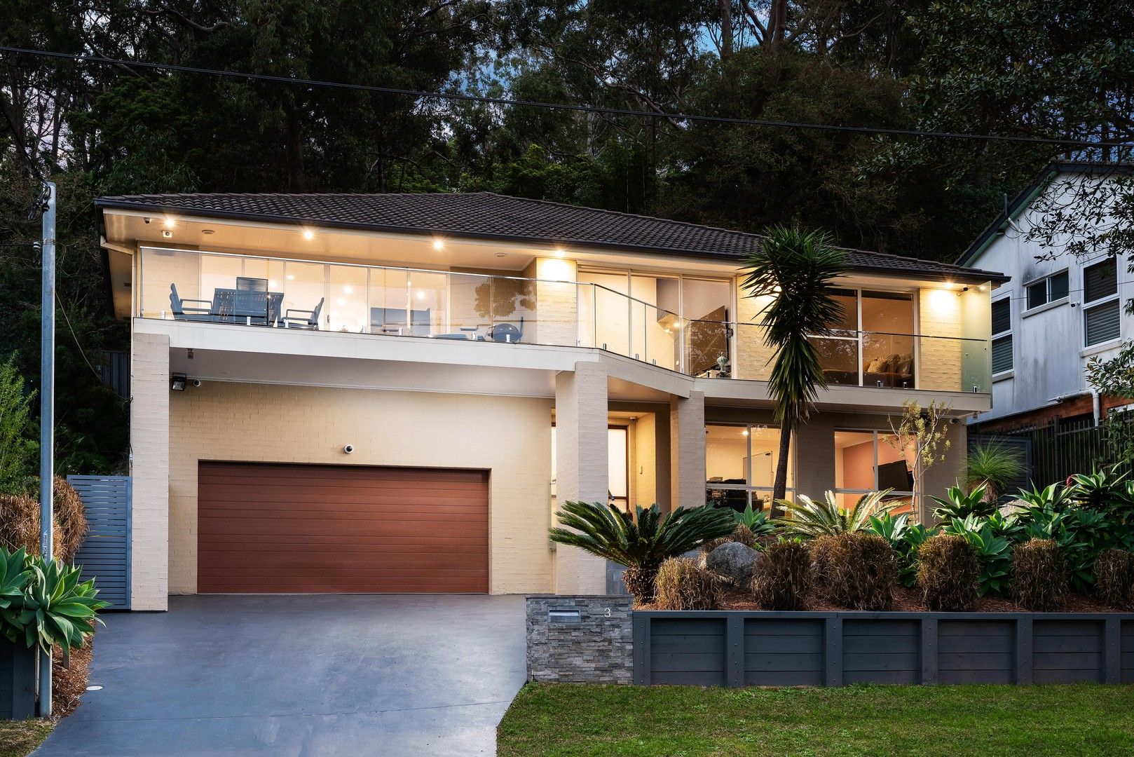 5 bedrooms House in 3 Cremona Road COMO NSW, 2226