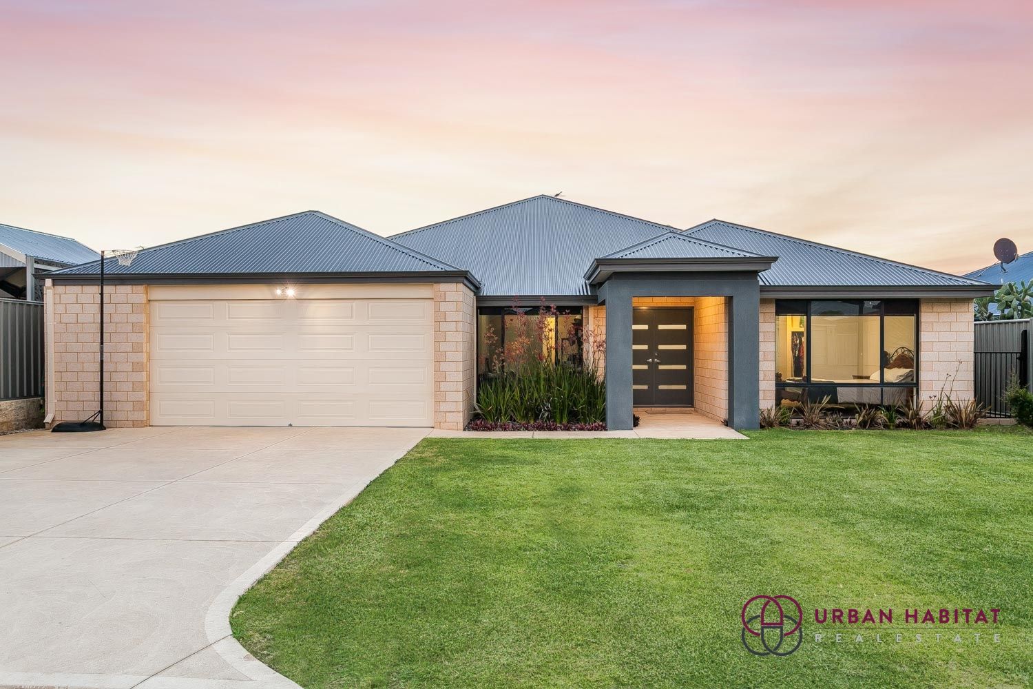 6 Addlestone Brace, Wellard WA 6170, Image 0