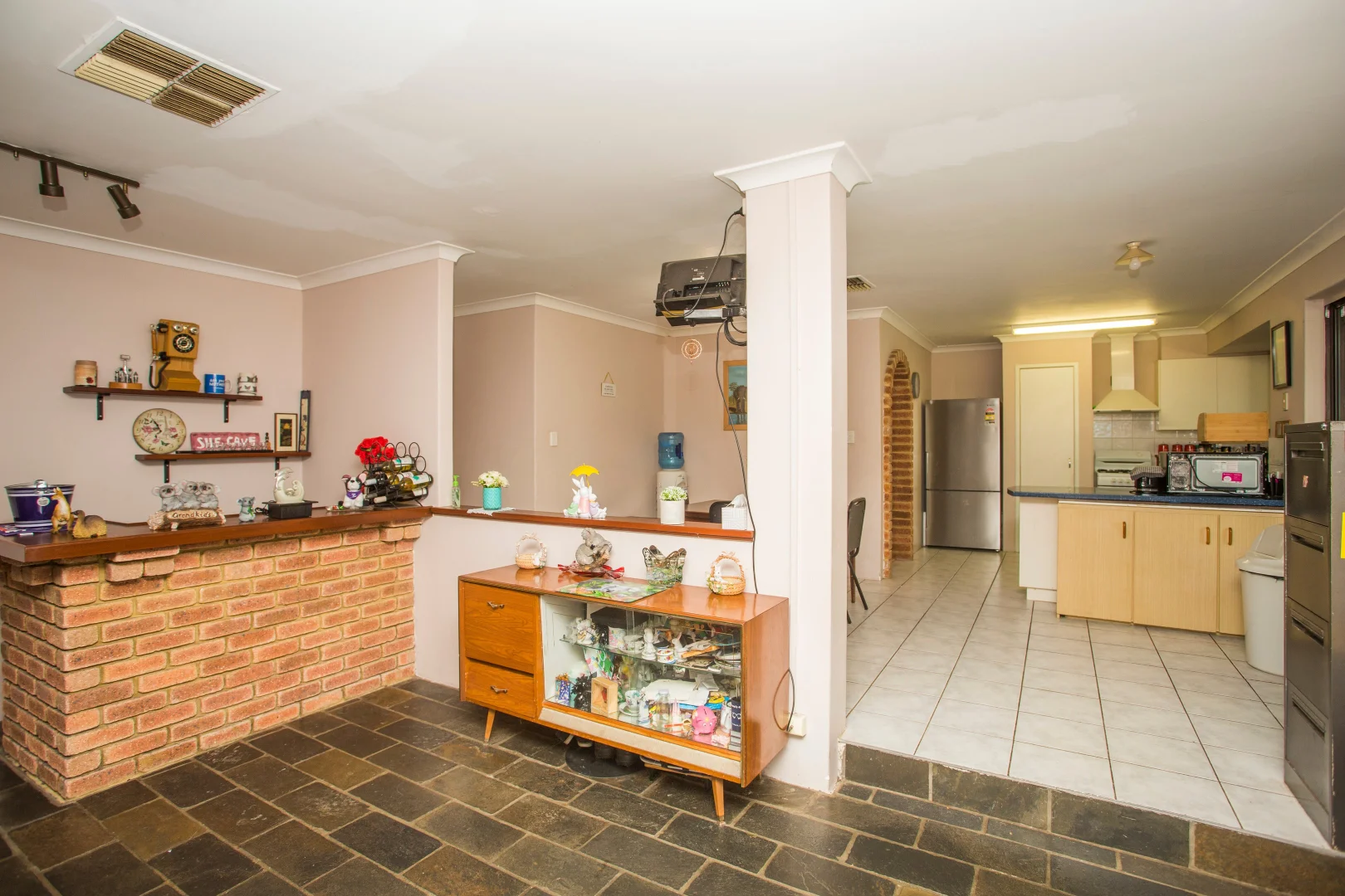 Additional image 19 of 47 Murchison Way, Gosnells WA 6110