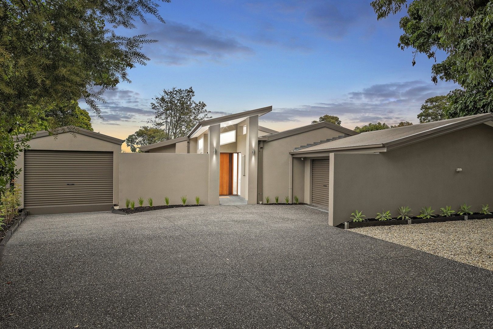 4 bedrooms House in 7 Trafford Court WHEELERS HILL VIC, 3150
