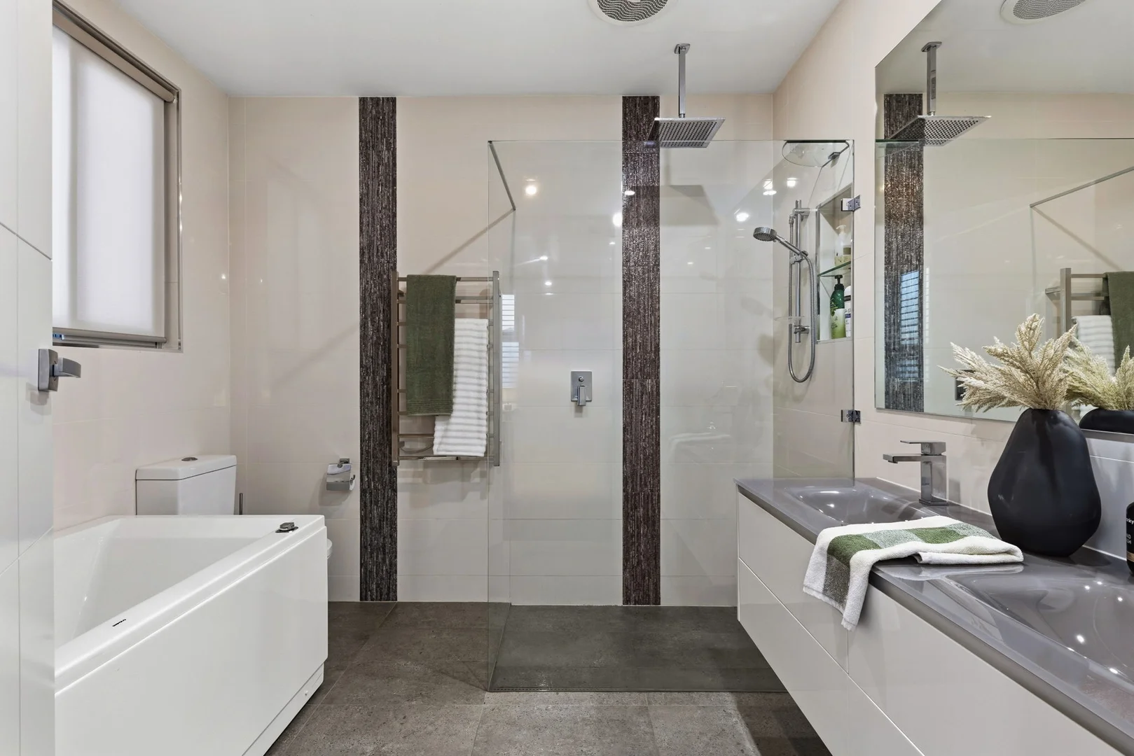 Additional image 11 of 110a Seaview Road, Tennyson SA 5022