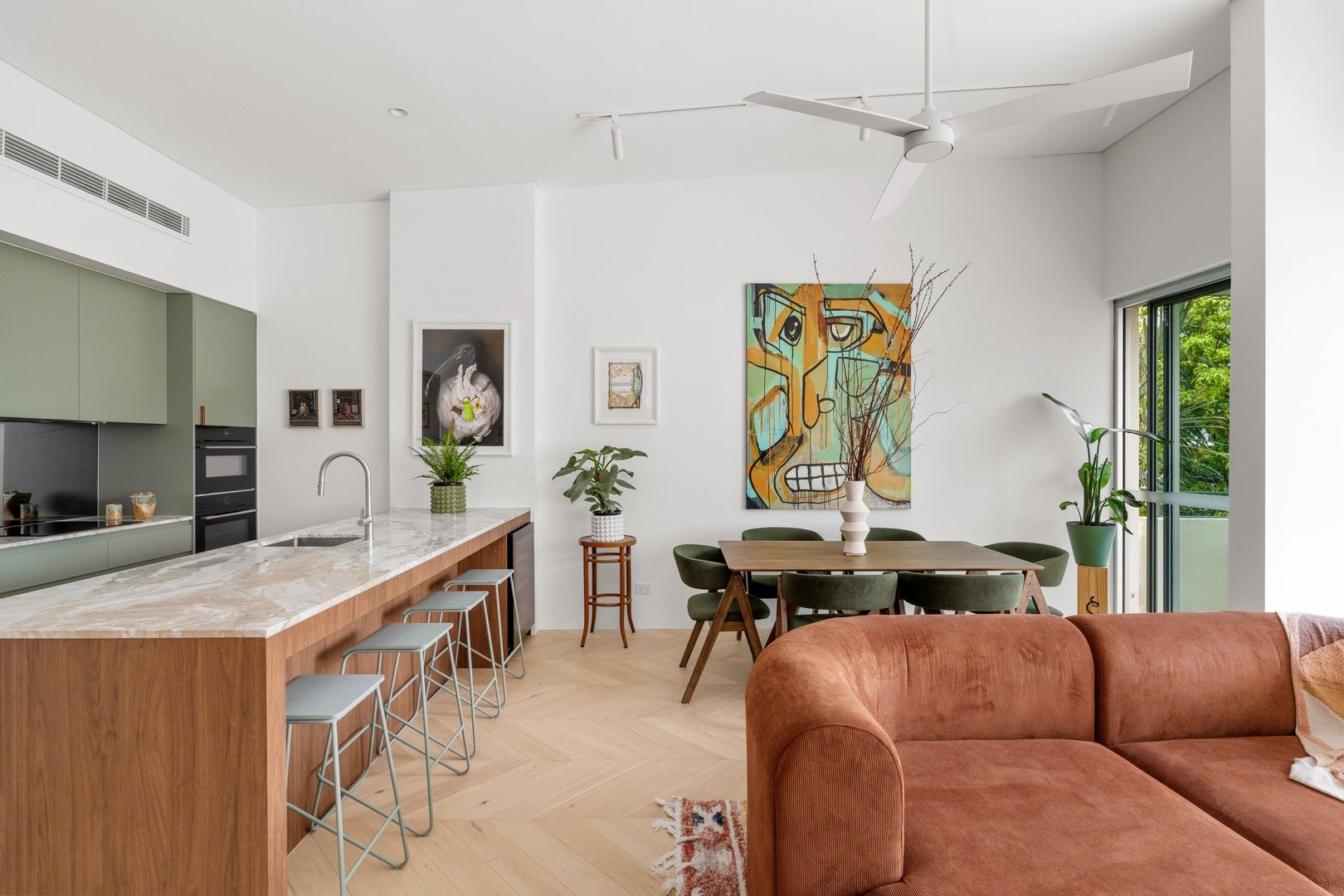2 bedrooms Apartment / Unit / Flat in 32/72 Kingsholme Street TENERIFFE QLD, 4005