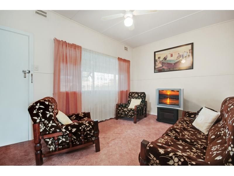 55 Beach Street, ETTALONG BEACH NSW 2257, Image 1