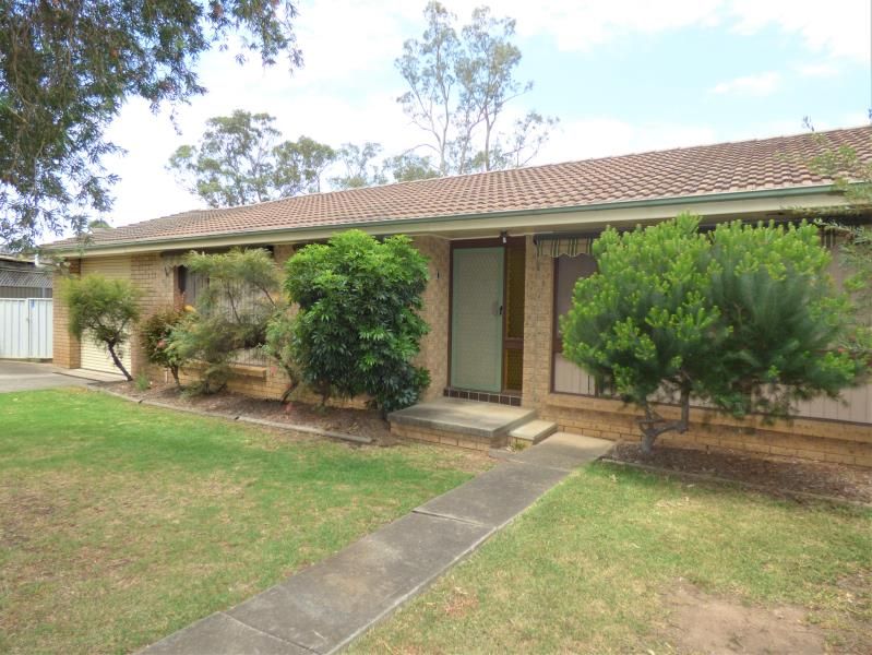 3 bedrooms House in 11 Hudson Place INGLEBURN NSW, 2565
