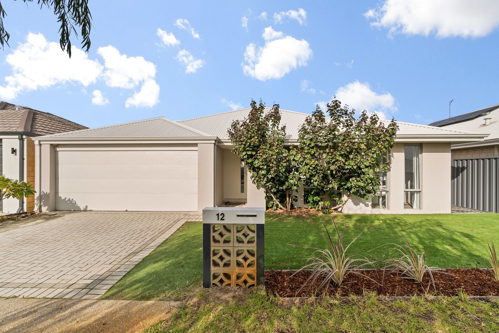 4 bedrooms House in 12 Parkville Boulevard BALDIVIS WA, 6171