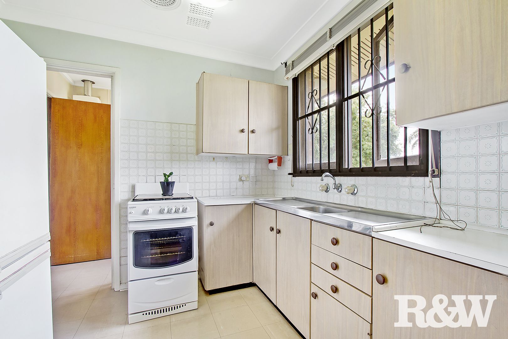 261 Carlisle Avenue, Hebersham NSW 2770, Image 2