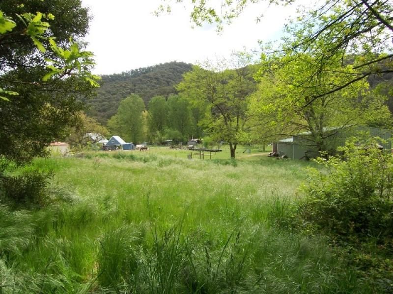 236 Great Alpine Road, Harrietville VIC 3741, Image 0