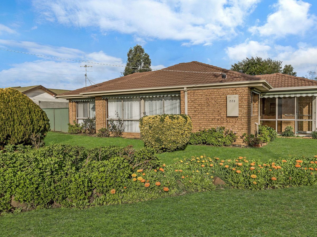 223 Commercial Road, Koroit VIC 3282 House For Rent Domain