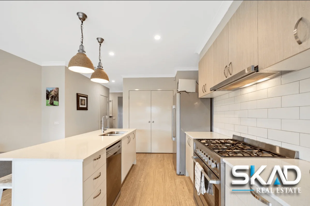 Additional image 5 of 12 Oleander Parade, Mickleham VIC 3064