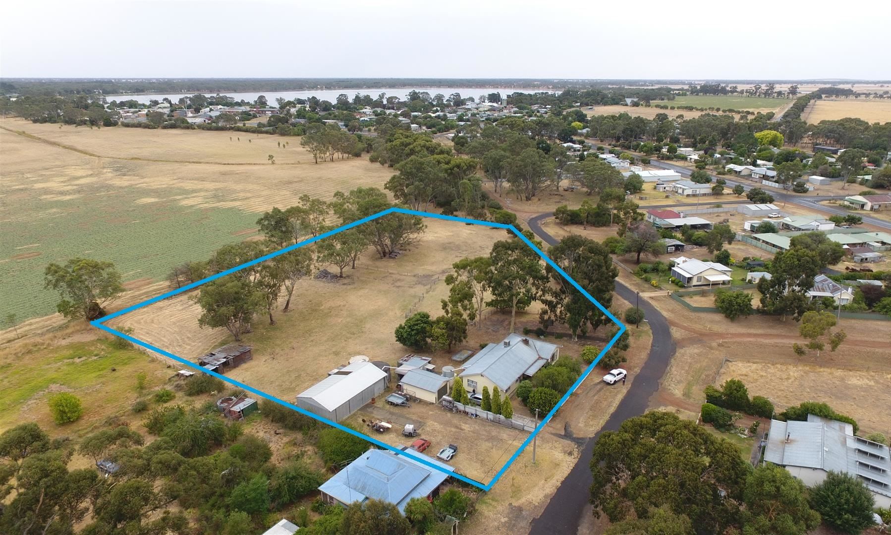 7 Langford Street, Edenhope VIC 3318, Image 0